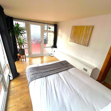 Elegant 2 Bedroom Chalet เอดินบะระ ภายนอก รูปภาพ